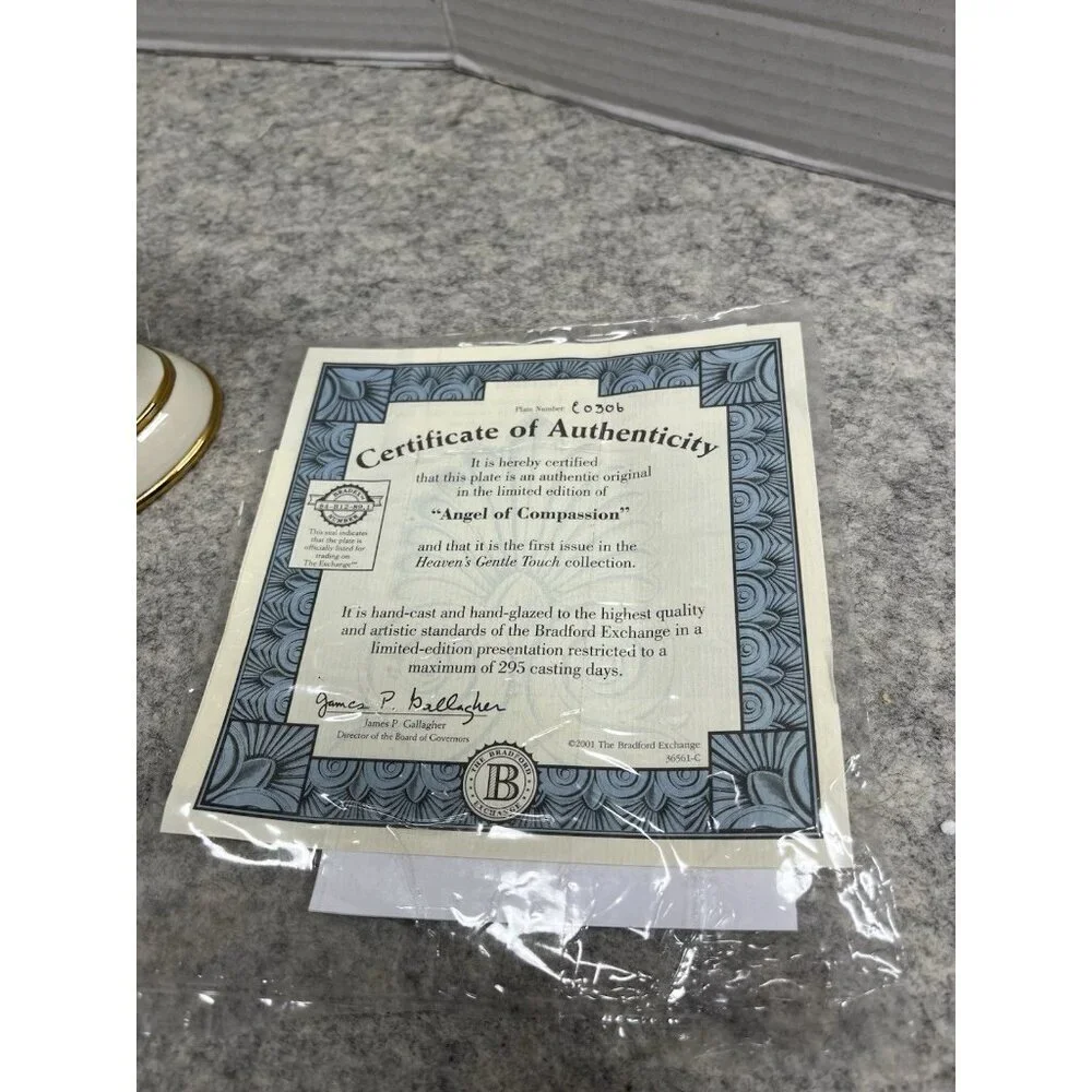 Vintage Angel of Compassion First Issue Bradford Exchange Heaven's Gentle Touch